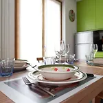 Osteglio 15f - Viola Apartment *