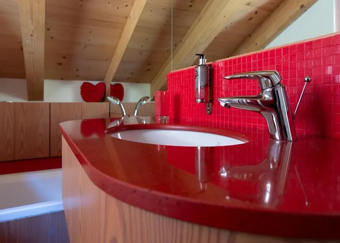 Osteglio 15f - Viola Apartament