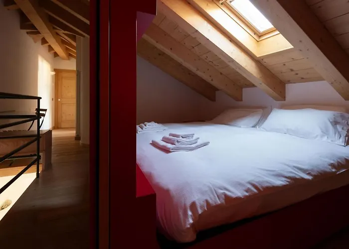 Osteglio 15f - Viola Apartament *